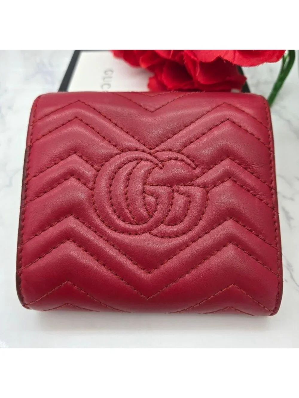 Gucci Fold Wallet GG Marmont Quilted - Picture 2 of 14
